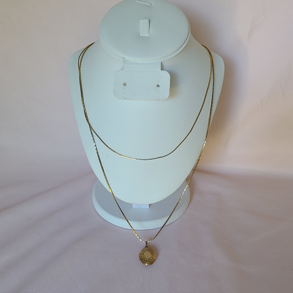 Citation Gold Tone Corba Chain Double Strand Layered Flower Locket Necklace Gift
